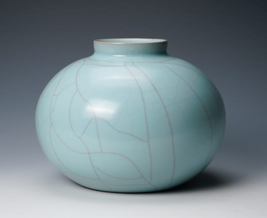 SUZUKI Sansei 鈴木三成, Celadon jar 青瓷 壷