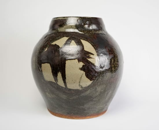 Murata Gen 村田 元, Iron Glazed Jar with Round Design 鉄砂丸文壺, 1970’s