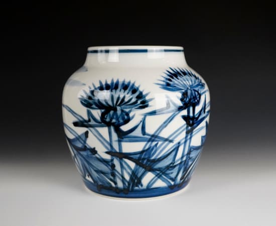 Kondo Yuzo 近藤悠三, Blue and White Sometsuke Jar With Thistle 薊染付壺, 1967