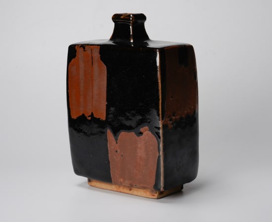 Hamada Shoji 濱田庄司, Iron Glazed Square Bottle with Finger Mark & Persimmon Under Glaze