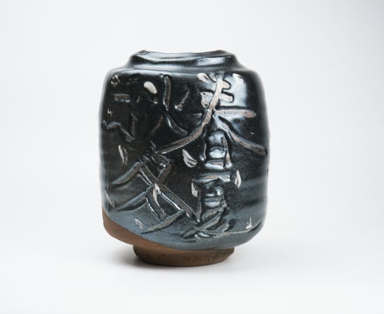 Shimizu Uichi 清水 卯一, Jar with Finger-Scraped Calligraphic "Four Seasons" Pattern and Gloss Iron glaze