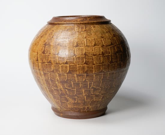 Shimaoka Tatsuzo 島岡達三, Large jar 壺