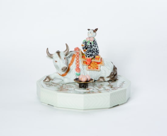 Ruri Takeuchi, White Cow and Peach ‘Seioubo’, 2020