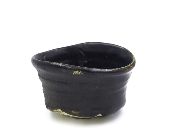 Kai Tsujimura, Hikidashi Kuro Tea Bowl
