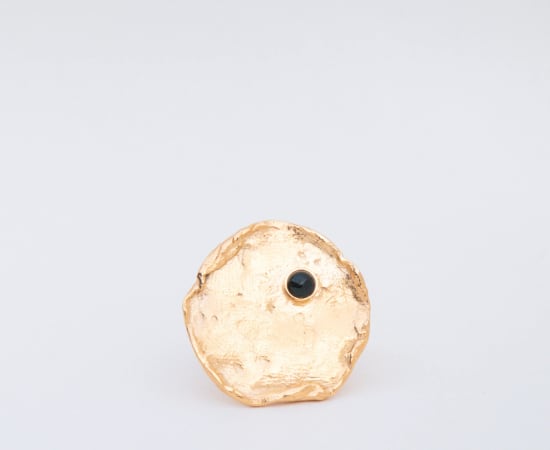 Jesler Muntendam, Sel ring gold, black