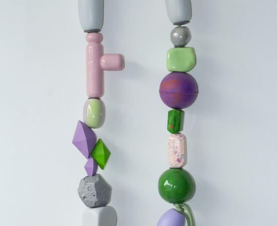 Rinske van den Heuvel, Adornment in green and purple