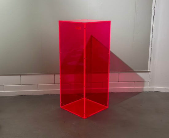 Victor de Groot, Tall cubic / pedestal