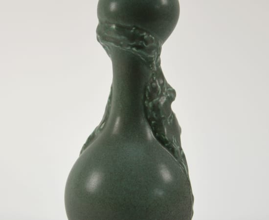 Nadja Schlenker, EDITION Curve Vase #9 - dark green