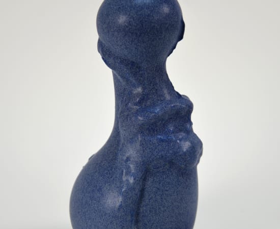 Nadja Schlenker, EDITION Curve Vase #3 - blue