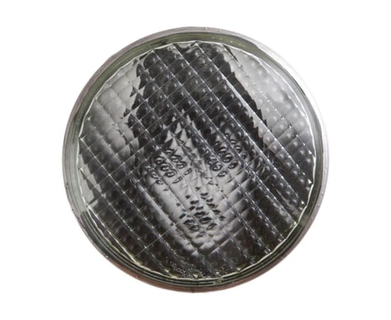 œuvre unique de l'artiste Thomas Mailender rerpésentant une photographie vintage de magazine montée sous un phare de voiture