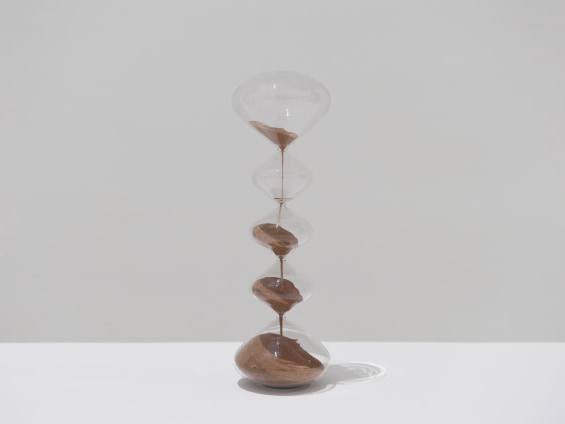 Amie Seigel, Hourglasses, 2025