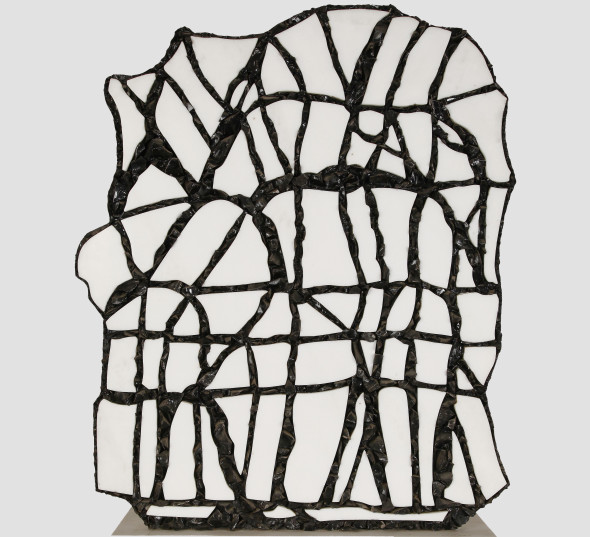 <span class="artist"><strong>Pietro Consagra</strong></span>, <span class="title"><em>Macedonian white and obsidian chips (Bianco Macedonia e scaglie di Ossidiana)</em>, 1989</span>