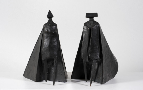 Lynn Chadwick, Walking Cloaked Figures VI, 1980