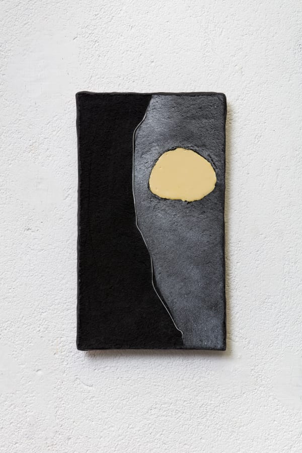 Paloma Bosquê, Plate / Placa, 2020