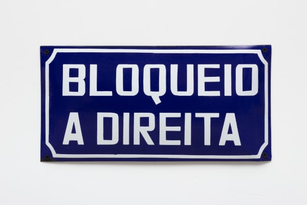 Paulo Nazareth, Bloqueio a Direita, 2022