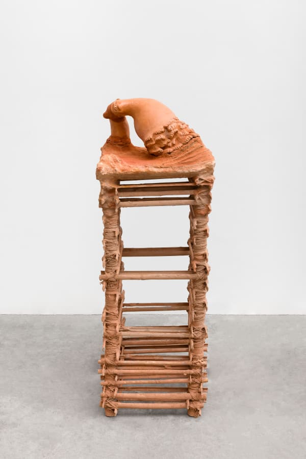 Josi, Rodeia unha, capim no pé, 2023