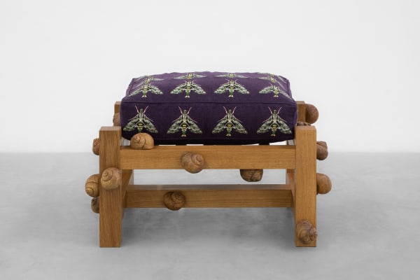 Daniel Dewar & Grégory Gicquel, Oak bench with ornatus hawmoths and snails, 2021
