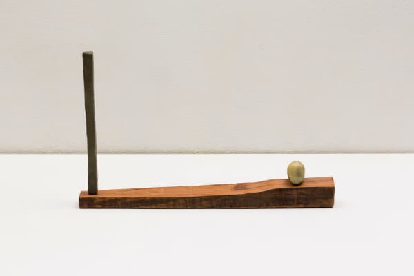 Paloma Bosquê, Arranjo cego - Ovo com torre | Blind Arrangement - Egg with tower, 2018