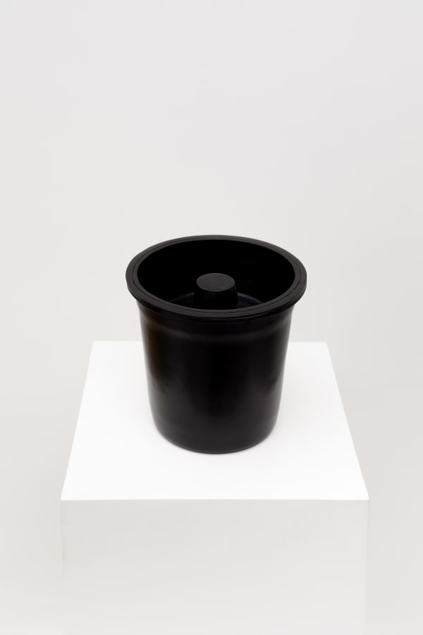 Adriano Costa, Speaker/Vessel, 2021