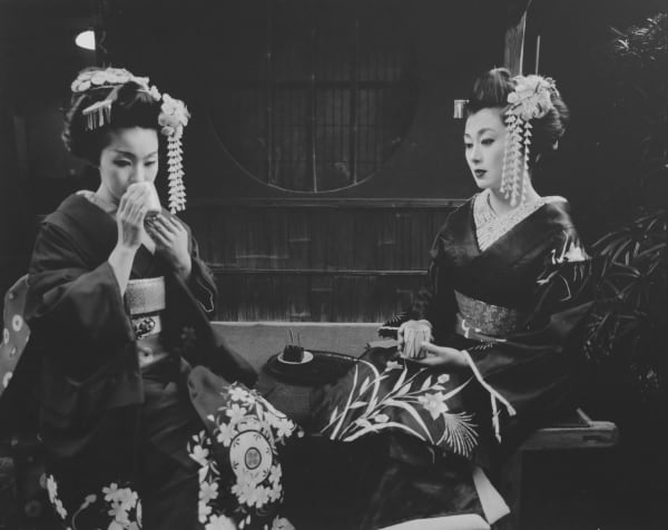 Huang Rui Geisha 6, 2000 Gelatin silver print Original Sizes Available: 30 x 39 cm 60 x 50 cm Edition of 5 (Edition record)