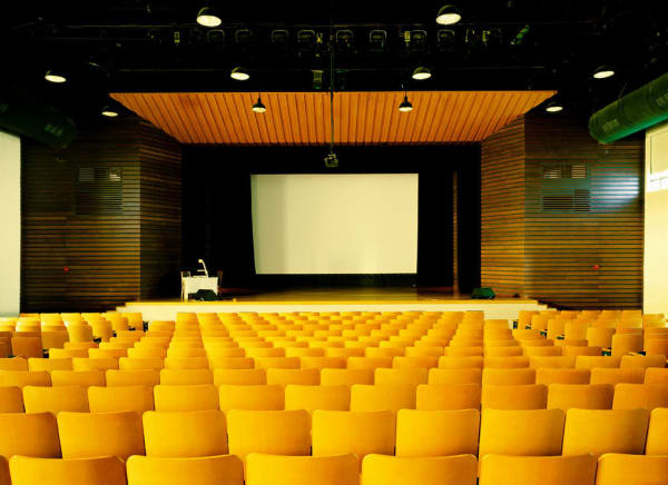 Shao Yinong and Muchen, Tongji, 2004