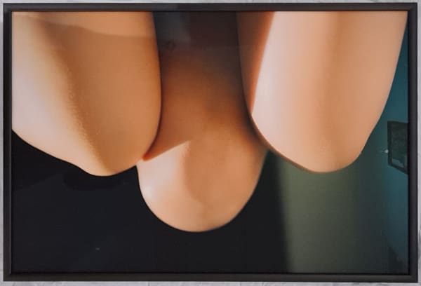 Li Hui, TBD Top of three knees , 2017