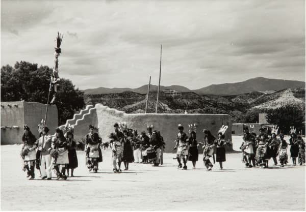 Laura Gilpin, San Ildefonso Dance, 1945