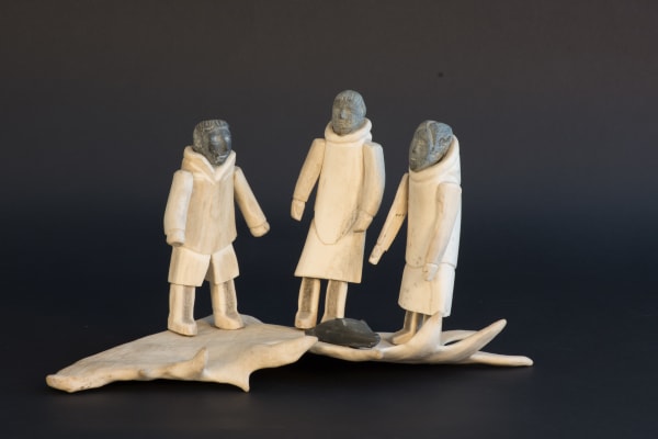 Martha Ikiperiak Eekerkik - Family with Seal / famille avec phoque, ca. 1975