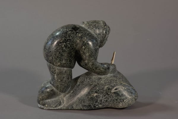 Ida Angutigirk - Hunter & Seal / chasseur, 1975