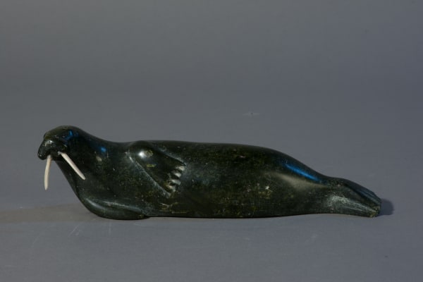 Pudloo Josephie, Walrus / morse, ca. 1975