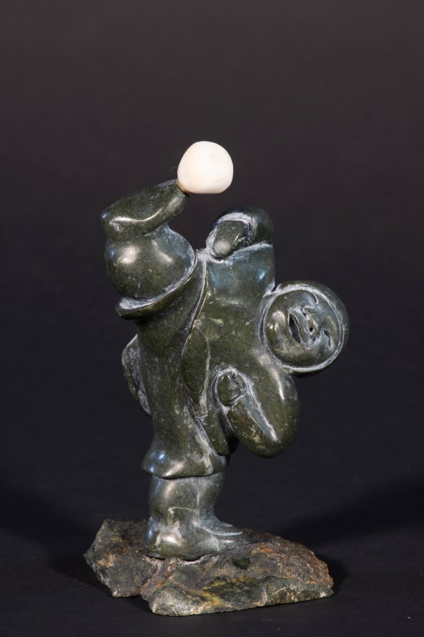 Silas Kayakjuak, Game with a Ball / Jeu avec un ballon, 2005