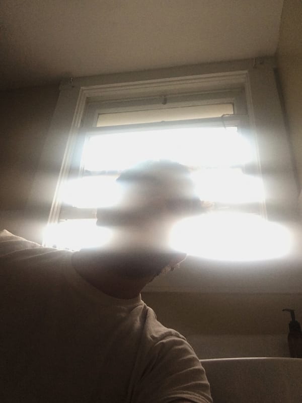 Arash Fayez, Selfie in bathroom, 2015