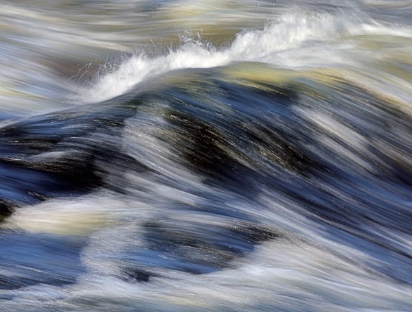 Arnold Zageris, Colours in a Wave 1/5, 2022