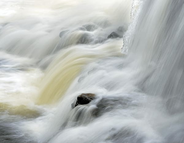 Arnold Zageris, Into the Mist 1/5, 2022