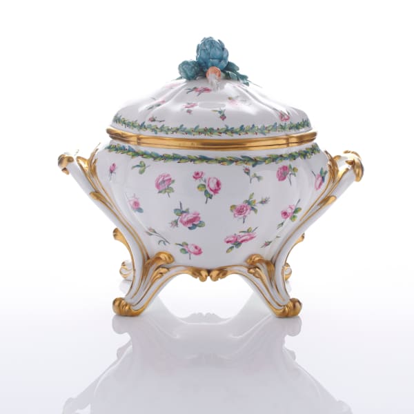 Sèvres Porcelain, A Royal Sèvres Porcelain Tureen and Cover delivered to Louis XVI at Versailles in 1775