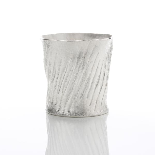 Hiroshi Suzuki, Seni Beaker, 2016