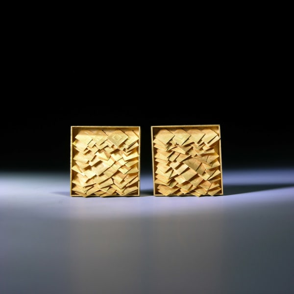 Jacqueline Ryan, Earrings with overlapping squares, 2003