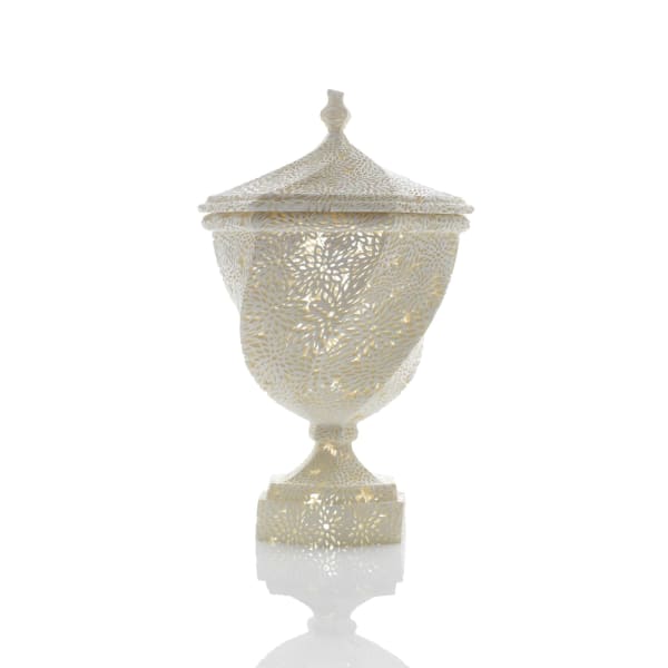 Michael Eden, Twisted Arita Vase I, 2015