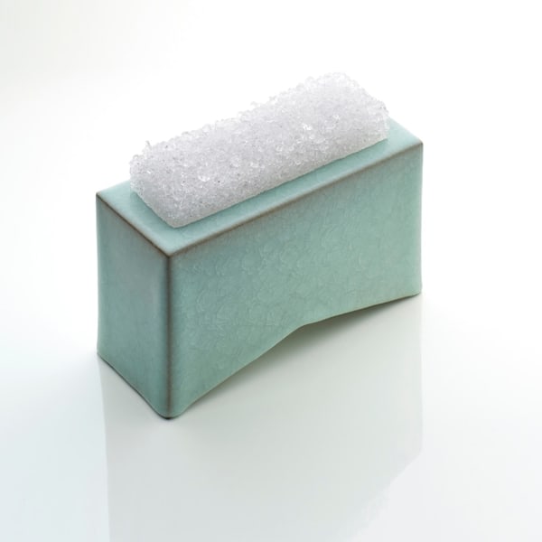 Takahiro Kondo, Cracked Ice Box, 2016