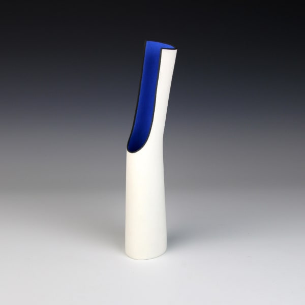 Elizabeth Fritsch, White Spout Pot, 2010