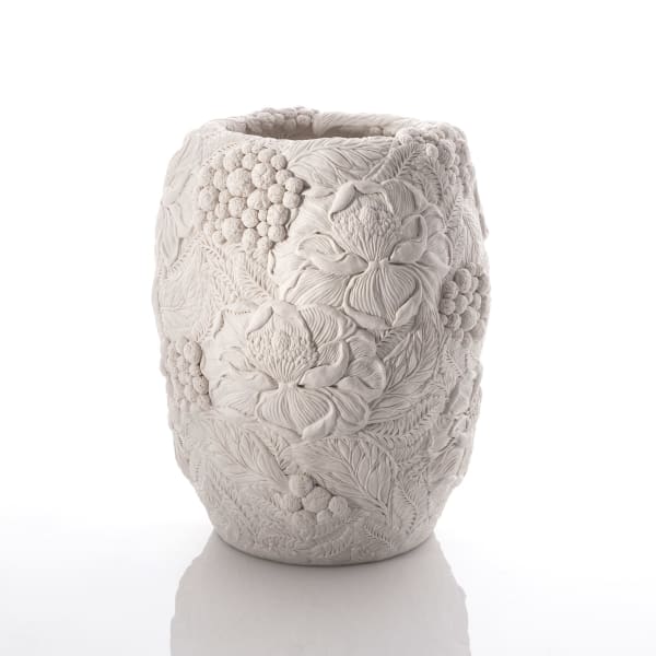 Hitomi Hosono, A Tall Magnolia and Leaves Vase, 2024