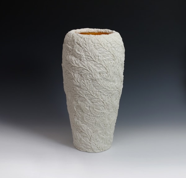 Hitomi Hosono, A Large Nazuna Vase, 2016