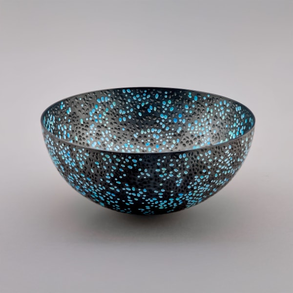 Cara Murphy, Large Dubh Bubble Bowl, 2025