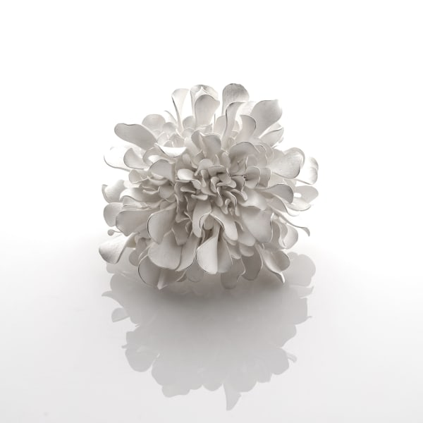 Junko Mori, Silver Organism, Rusted Twisted Leaf, 2024