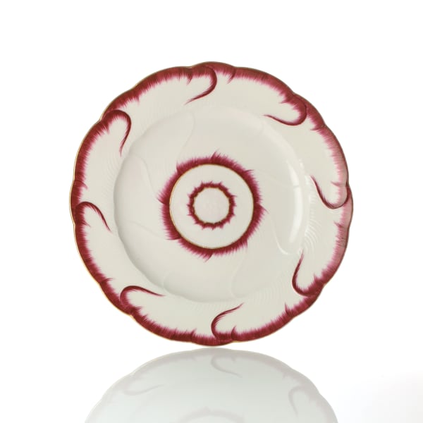 Sèvres Porcelain, A Vincennes plate, circa 1752-55