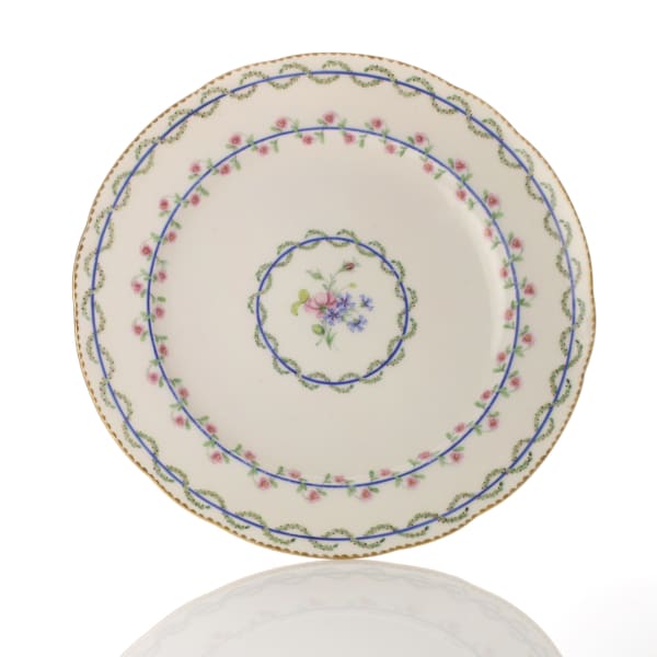 Sèvres Porcelain, A Soft-Paste Sèvres Porcelain Plate, 1782