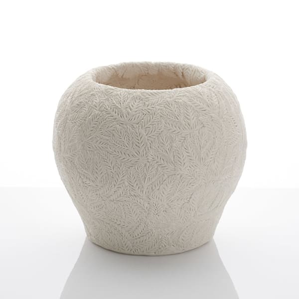 Hitomi Hosono, A Very Large Hawthorn Leaves, Feather Leaves and Flowers Bowl, 2021