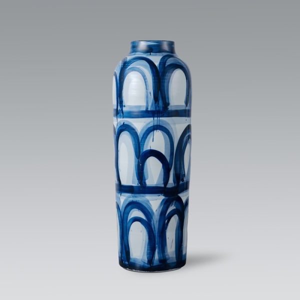 Felicity Aylieff, A Blue & White Monumental Vase, 2018