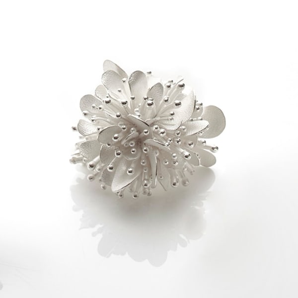 Junko Mori, Silver Organism; Textured Twist Dew, 2021