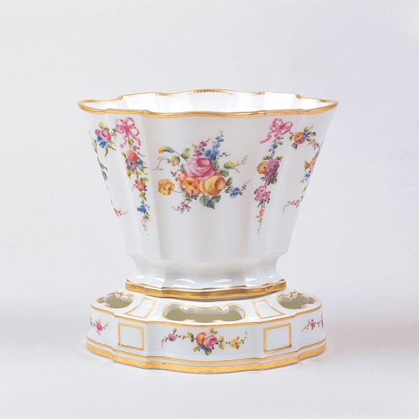 Sèvres Porcelain, A Vase Hollandois, 1755-56